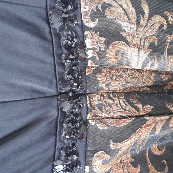 💯 % SILK Kay Unger Dress - Picture 9 of 9